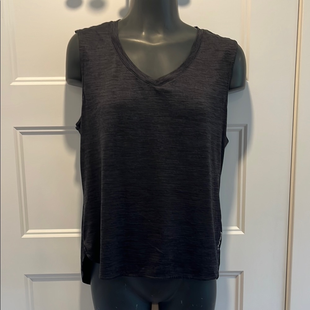 Head Black Muscle Tee for Effortless Style
